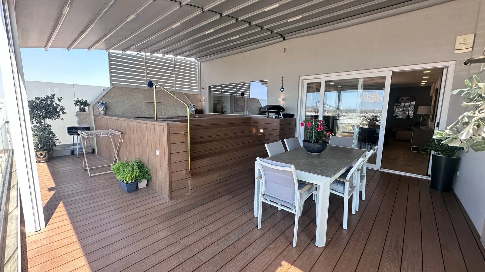 Modern 2 Bedroom Penthouse with Large Terrace in Iklin — photo 13