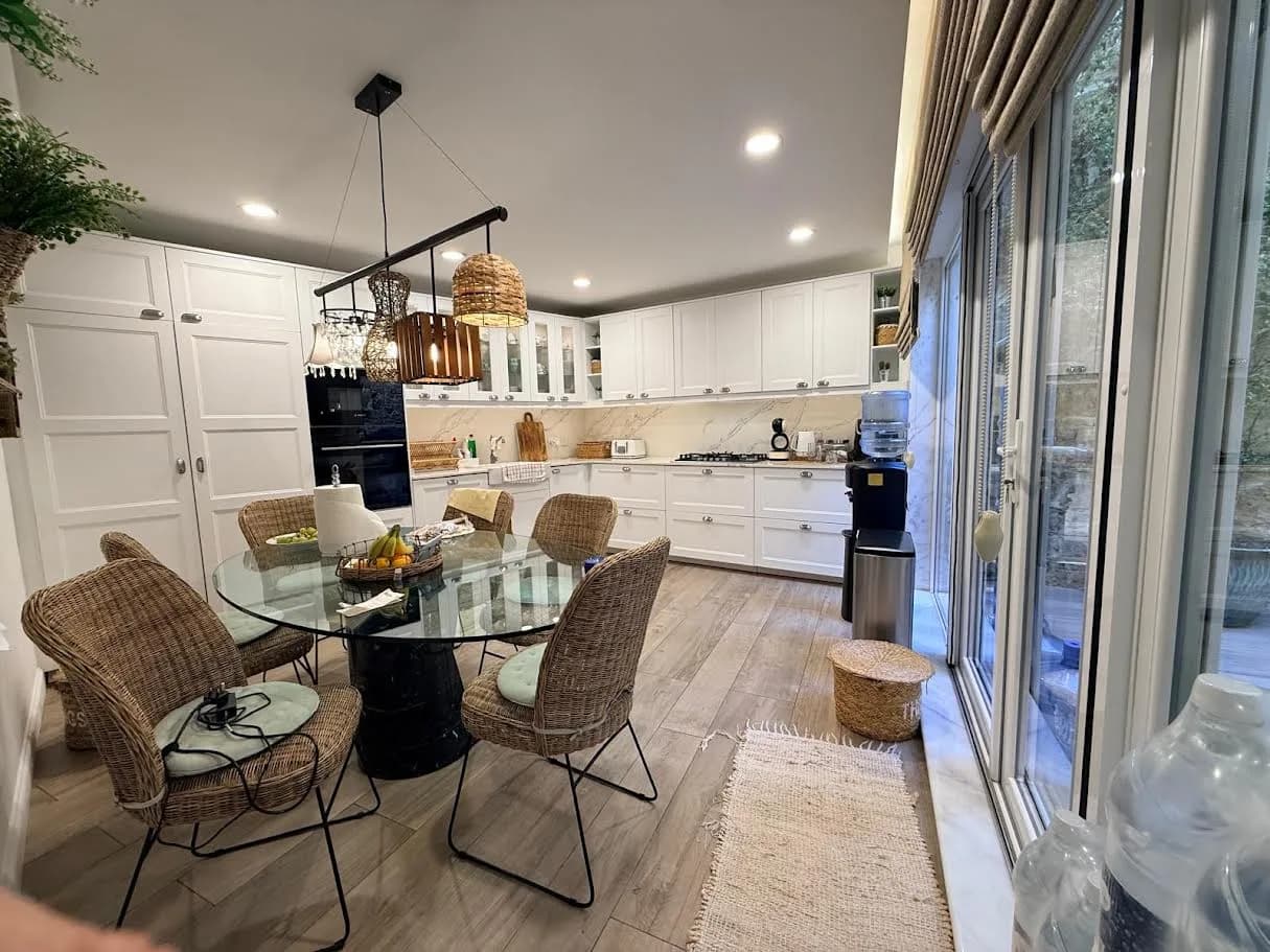 Luxury Restored 3 Bedroom House of Character in Birkirkara Malta — foto 10