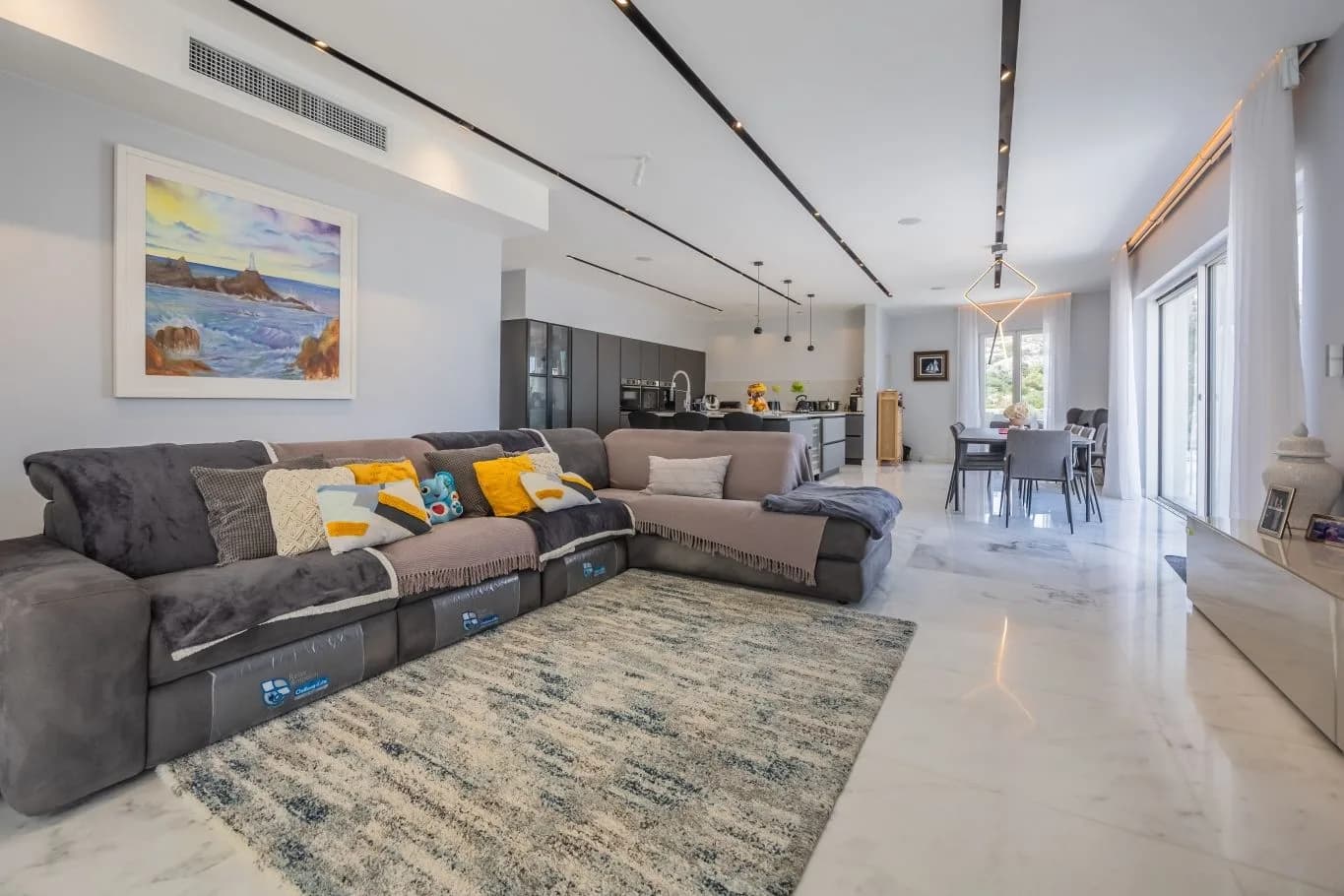 Luxury 6 Bedroom Fully-Detached Villa for Sale in Santa Maria Estate Mellieha — foto 3