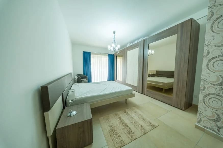 SOLD. Spacious Luxury 3 Bedroom Apartment in Sliema — foto 2